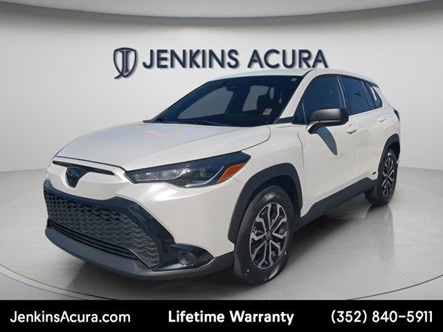 Used 2024 Toyota Corolla Cross S image 4