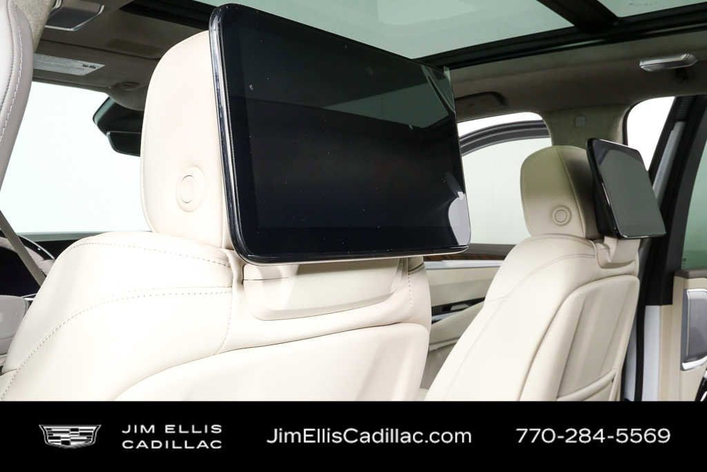 New 2026 Cadillac Escalade ESV Platinum Sport w/ LPO, Floor Liner Package image 20