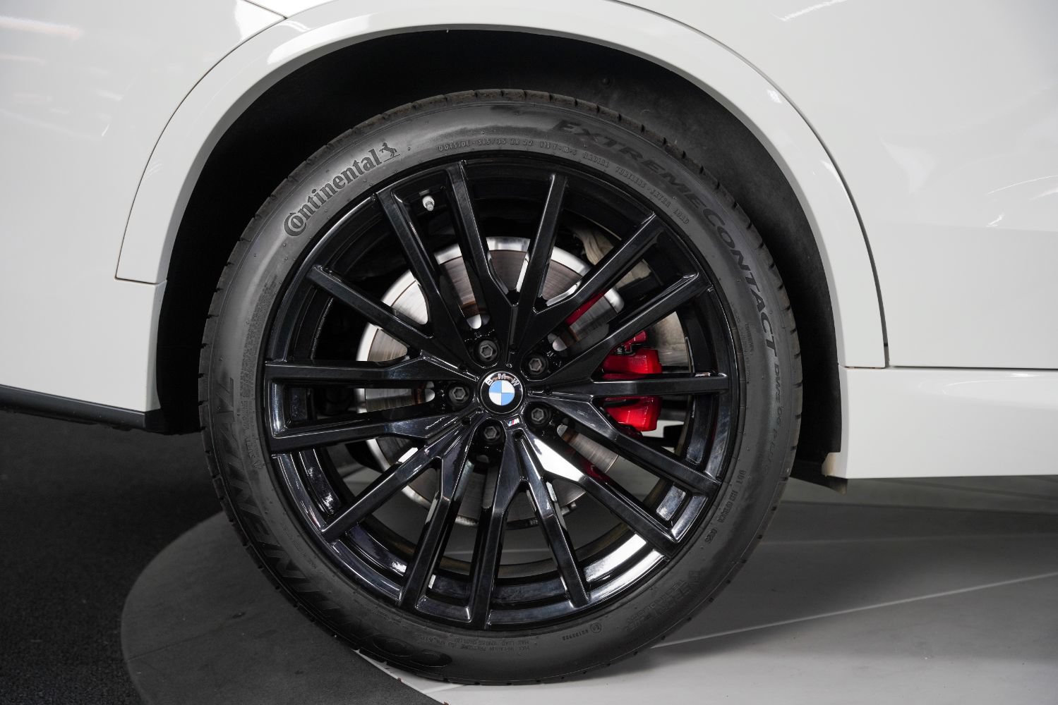 Used 2023 BMW X5 M50i w/ Executive Package AWD/4WD image 23