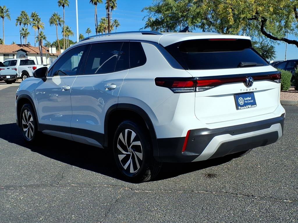 Certified 2025 Volkswagen Tiguan S image 5
