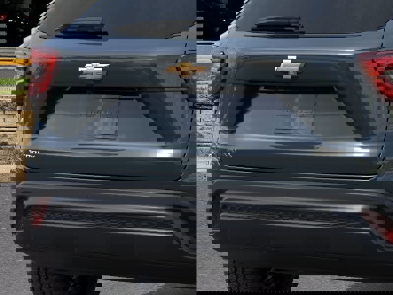 New 2026 Chevrolet Trax LS w/ Driver Confidence Package image 38