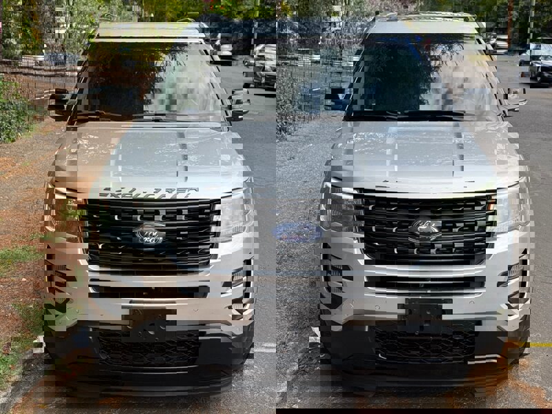 Used 2016 Ford Explorer Sport w/ Equipment Group 401A image 4