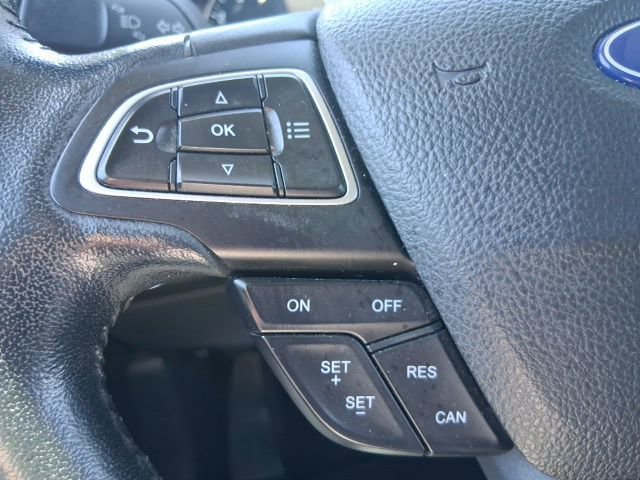 Used 2020 Ford EcoSport SE w/ SE Convenience Package FWD image 16