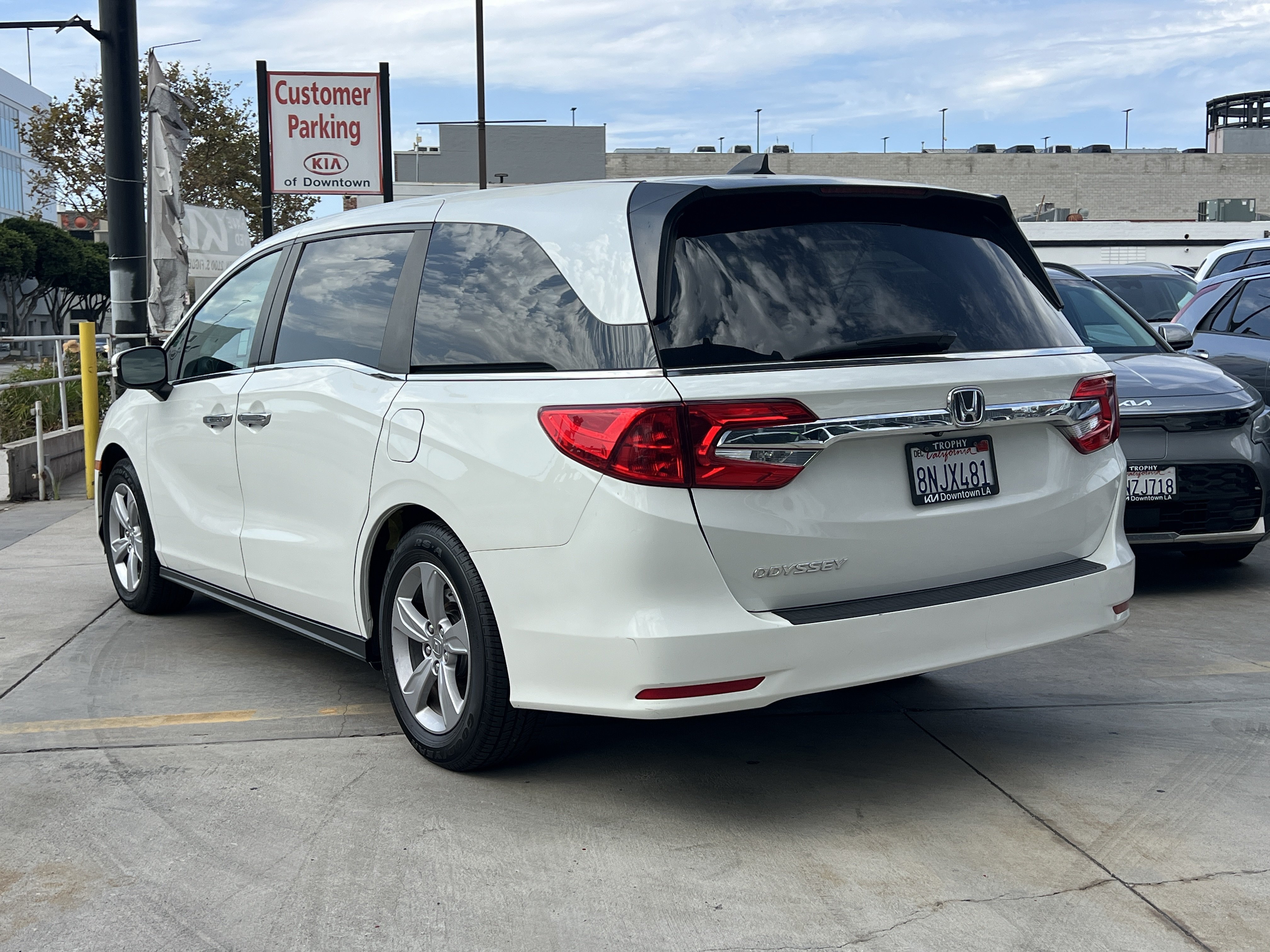 Used 2020 Honda Odyssey EX-L image 4