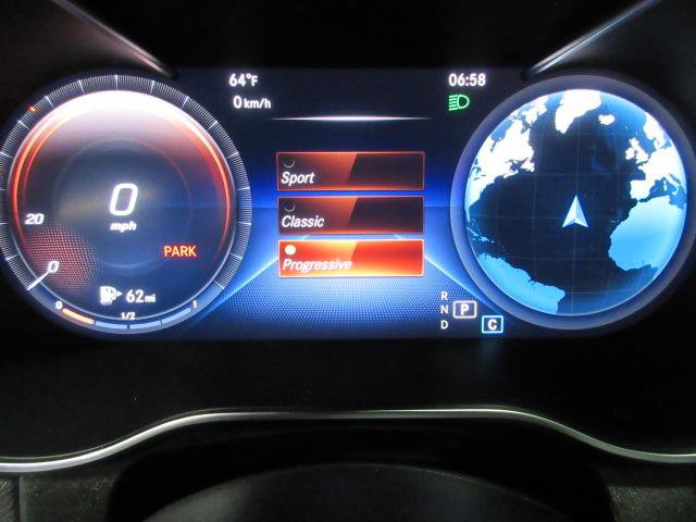 Used 2021 Mercedes-Benz GLC 300 4MATIC Coupe image 31