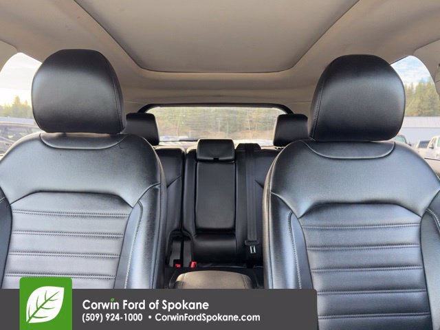 Used 2019 Ford Edge SEL w/ Equipment Group 201A AWD/4WD image 38