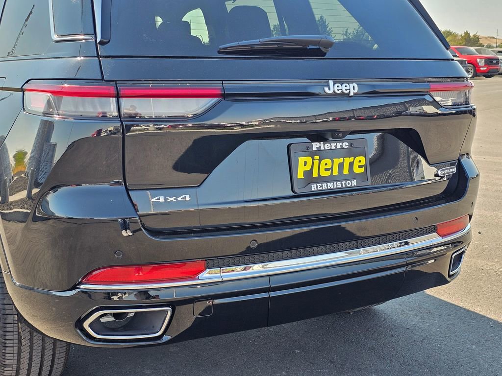 New 2025 Jeep Grand Cherokee Overland w/ Adv Protech Group III image 7