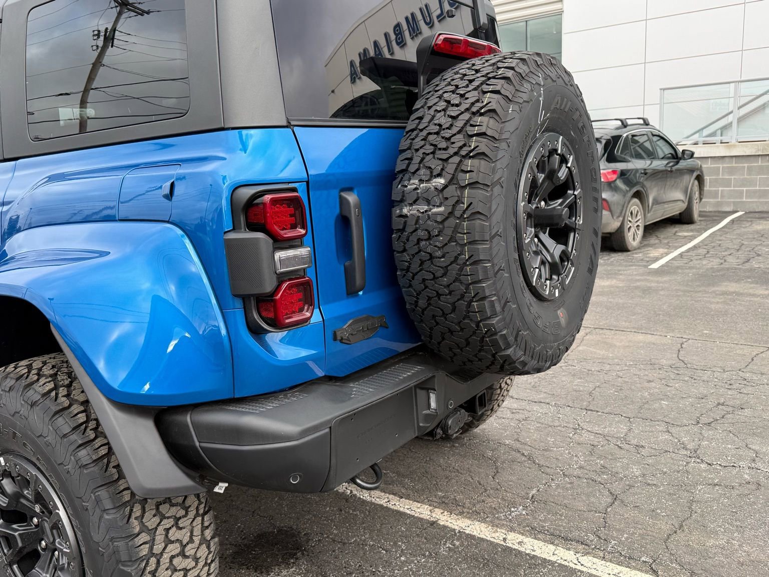 New 2025 Ford Bronco Raptor w/ Interior Carbon Fiber Pack image 10