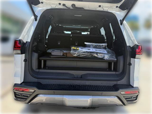New 2026 Lexus LX 700h Luxury AWD/4WD image 8
