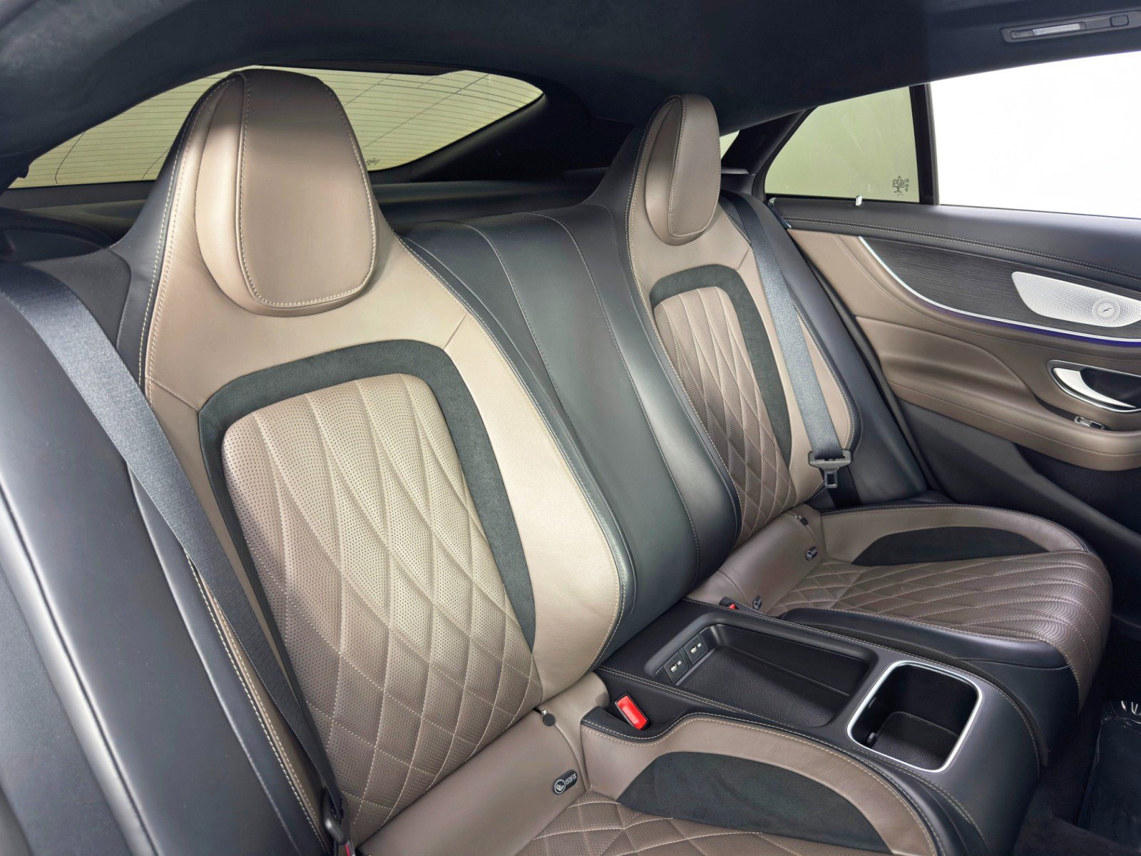 Used 2022 Mercedes-Benz AMG GT 43 image 46