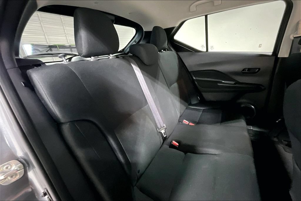 Used 2024 Nissan Kicks S FWD image 32