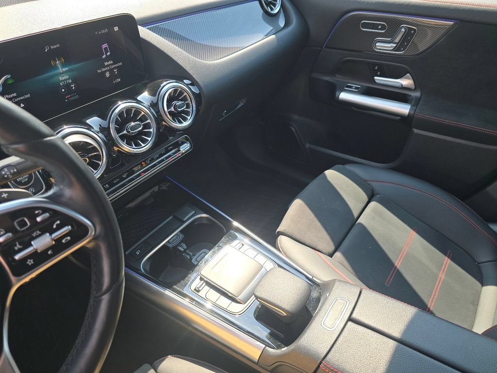 Certified 2023 Mercedes-Benz GLA 250 4MATIC image 31