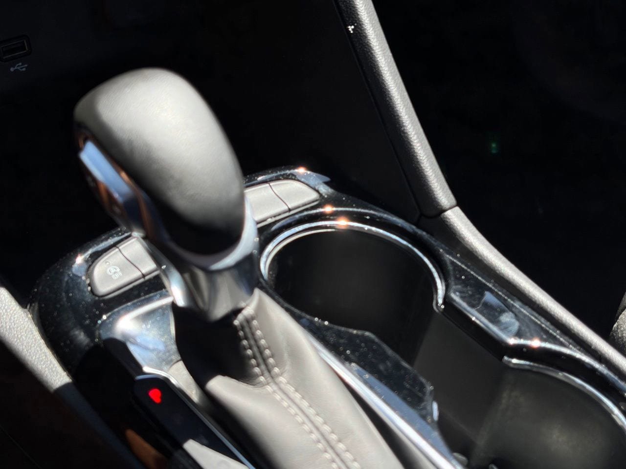 Used 2025 Buick Encore GX Preferred FWD image 9