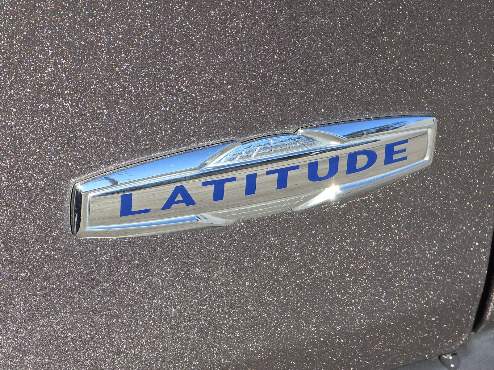 Used 2018 Jeep Cherokee Latitude Plus w/ Trailer Tow Group image 8