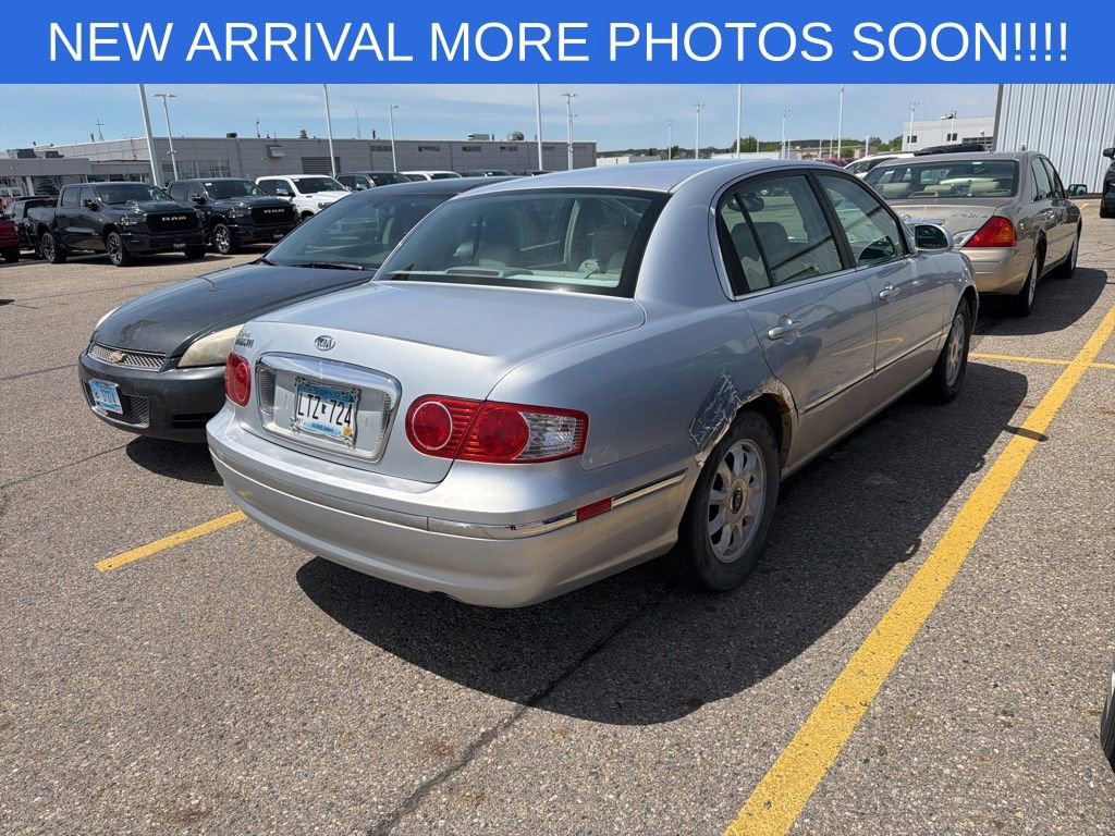 Used 2006 Kia Amanti FWD image 2