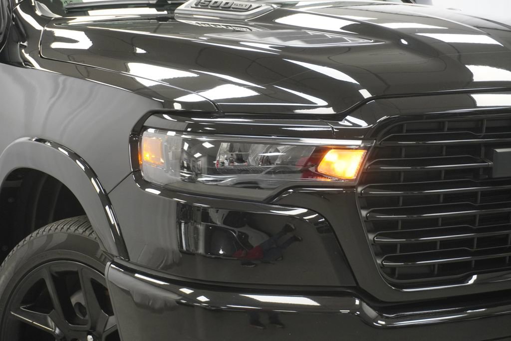 Used 2025 RAM 1500 Laramie w/ Night Edition AWD/4WD image 5