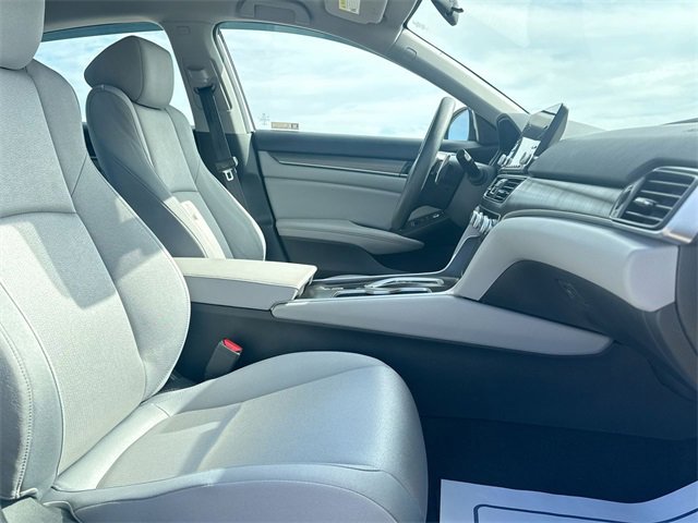 Used 2018 Honda Accord Hybrid image 31