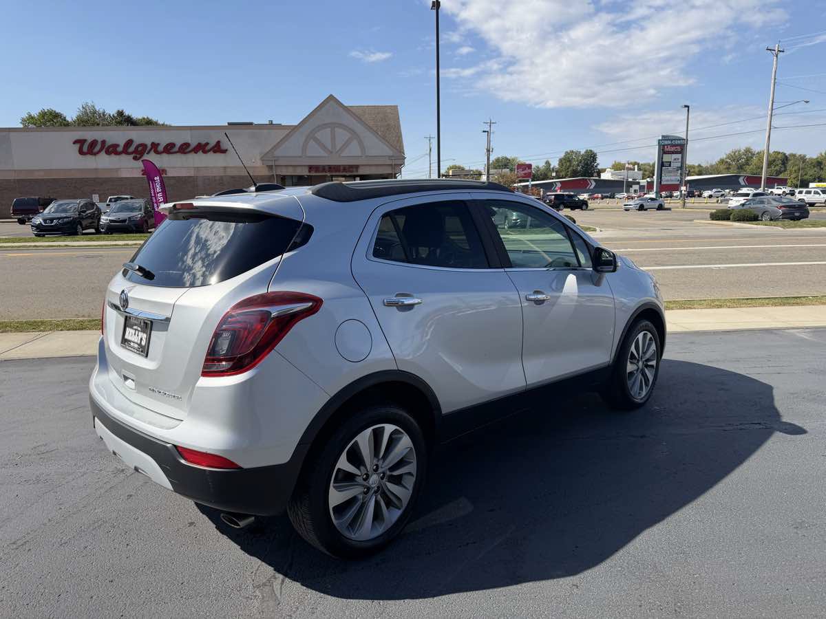 Used 2019 Buick Encore Preferred FWD image 5