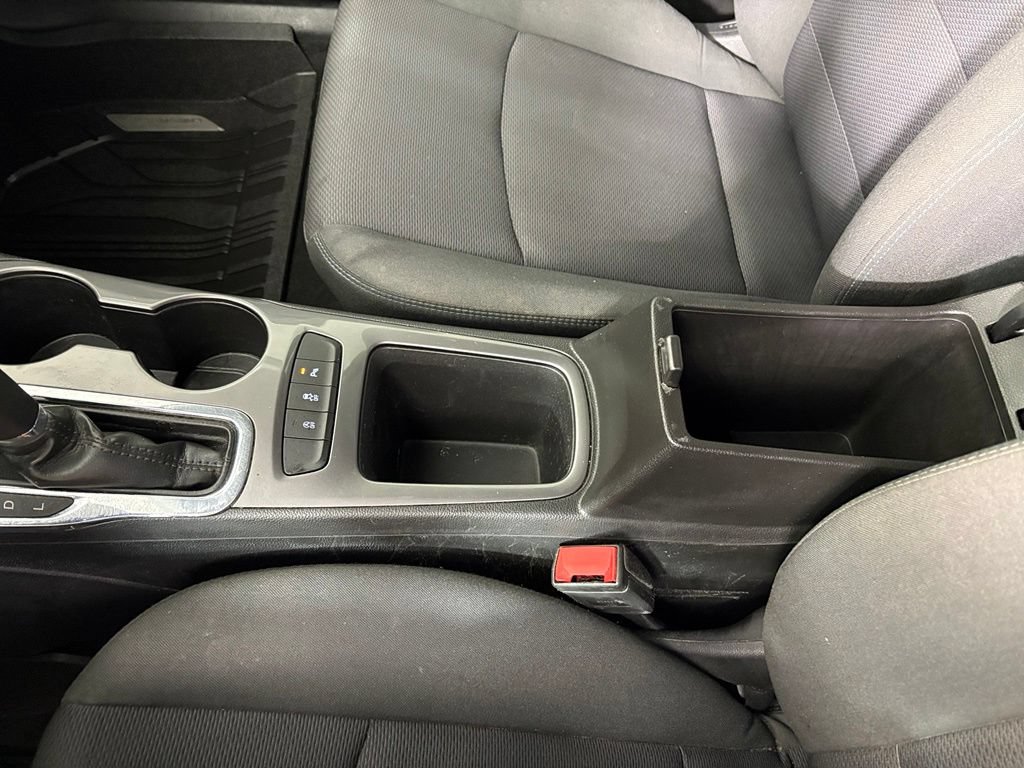 Certified 2019 Chevrolet Cruze LT w/ Convenience Package FWD image 32