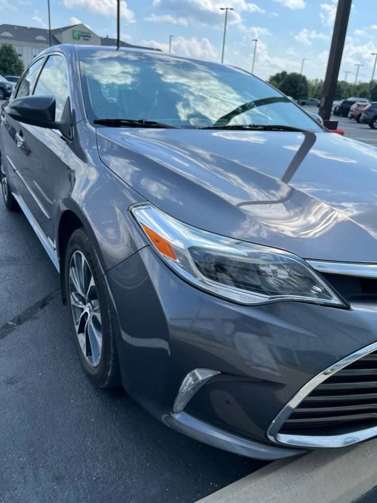 Used 2016 Toyota Avalon XLE Premium w/ Protection Package FWD image 13