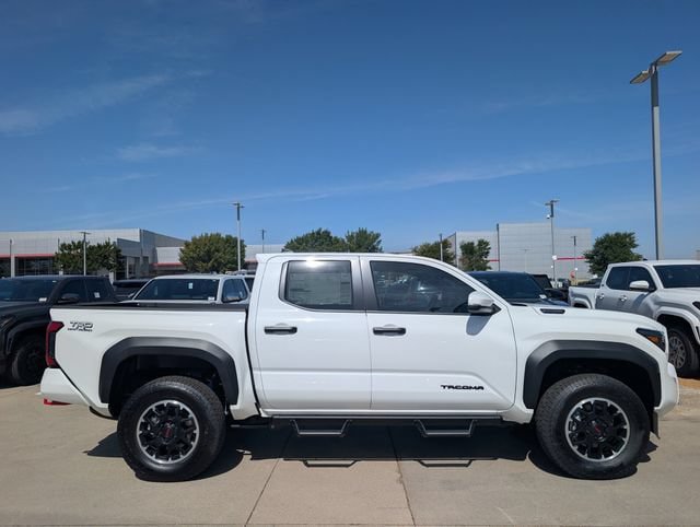 New 2026 Toyota Tacoma TRD Off-Road AWD/4WD image 3