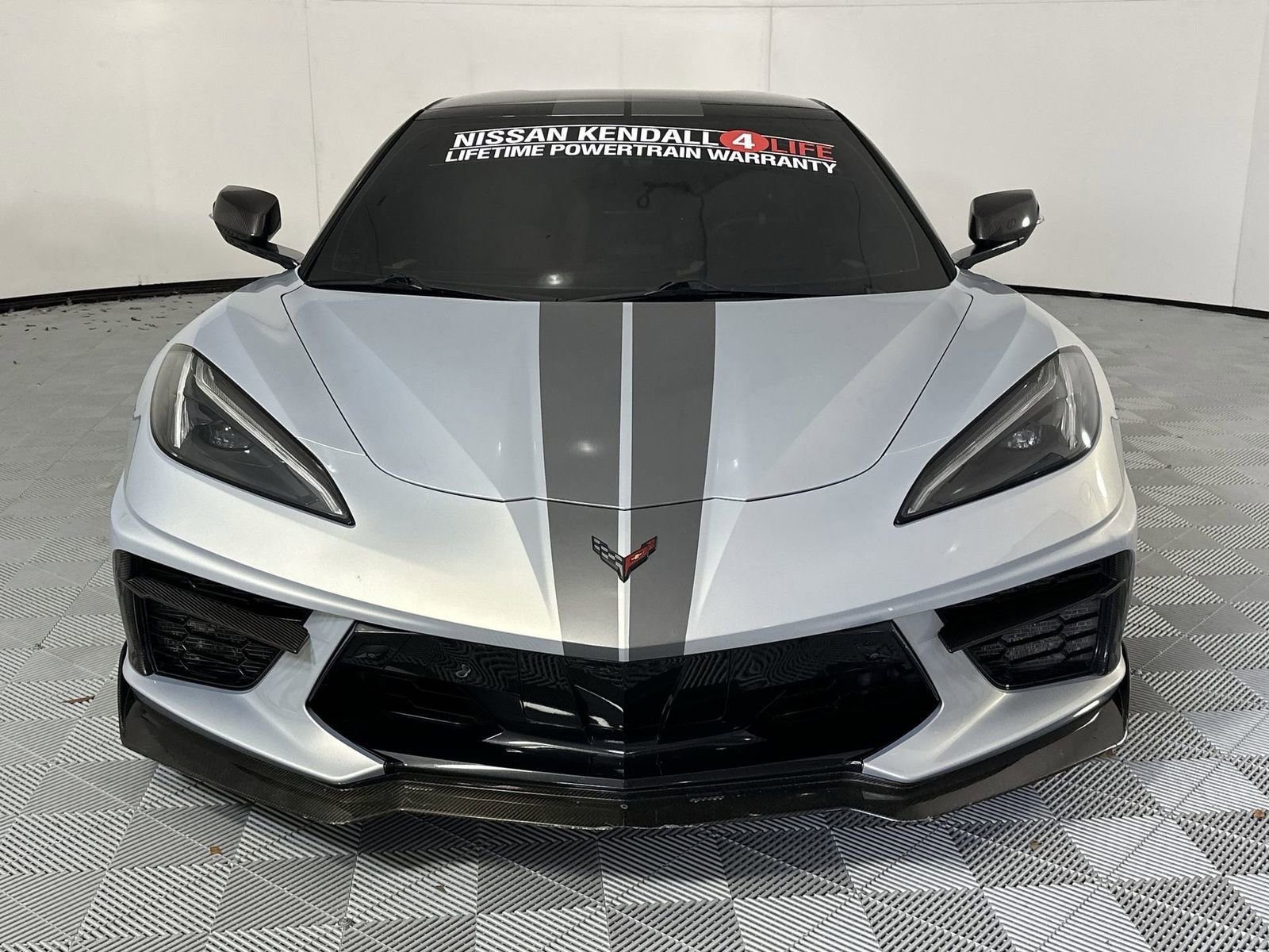 Used 2021 Chevrolet Corvette Stingray Premium Conv w/ Z51 Performance Package RWD image 3