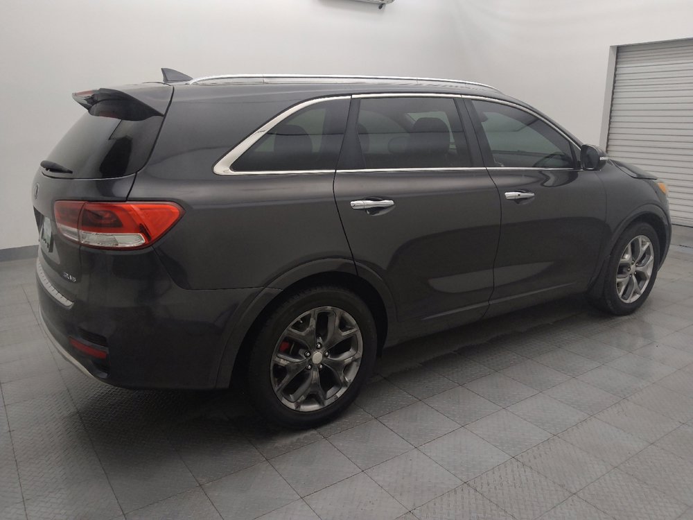 Used 2017 Kia Sorento SX image 10