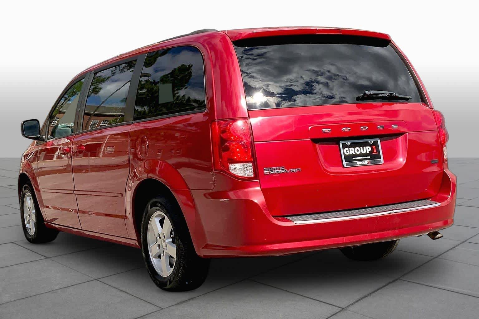 Used 2013 Dodge Grand Caravan SXT FWD image 12