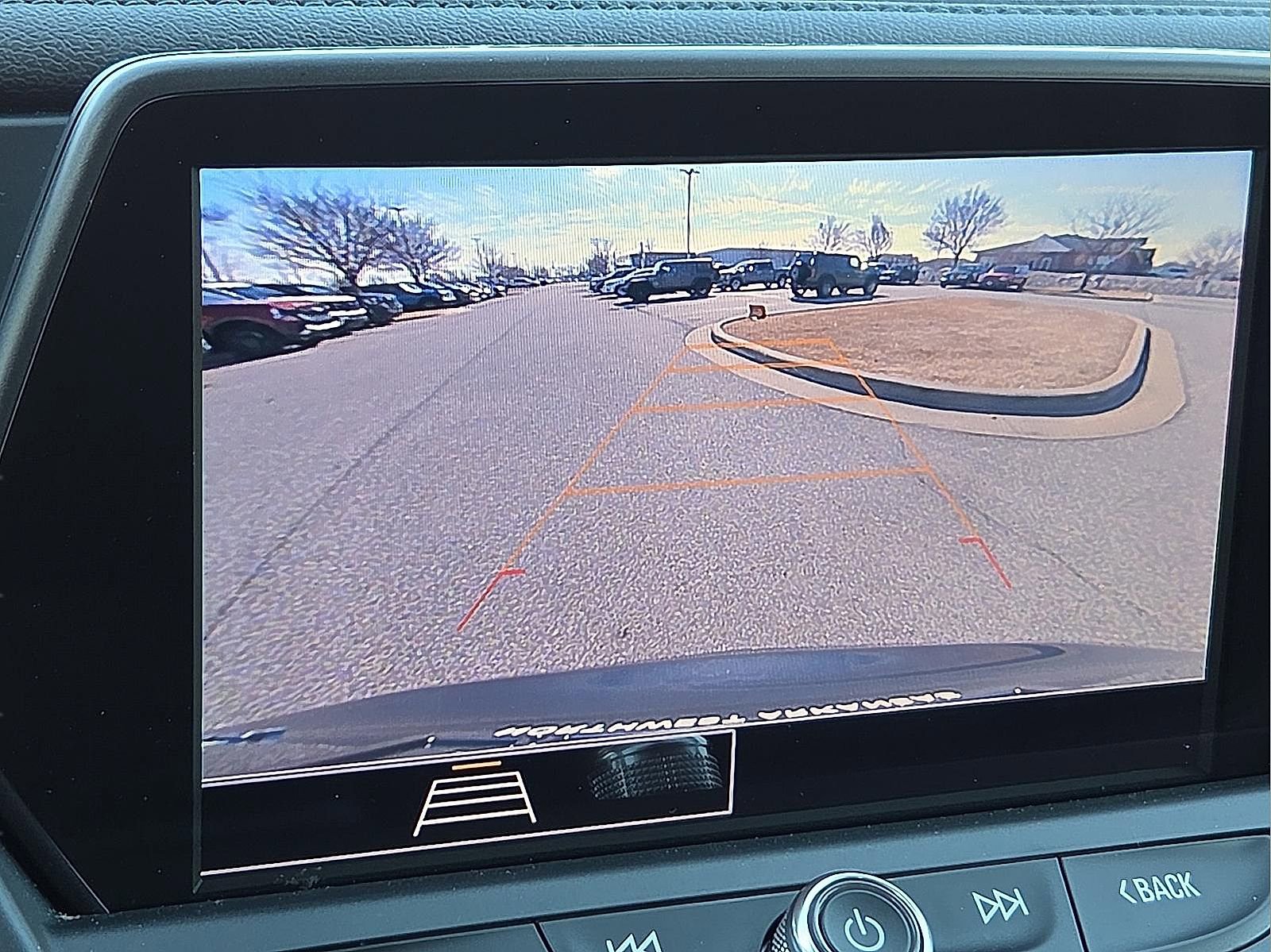 Used 2022 Chevrolet Blazer LT image 16