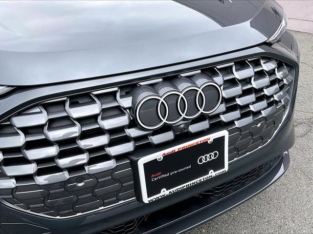 Used 2025 Audi Q5 Premium w/ Premium Plus AWD/4WD image 32