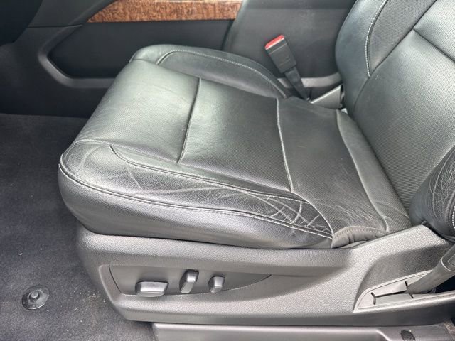 Used 2020 Chevrolet Suburban Premier image 12