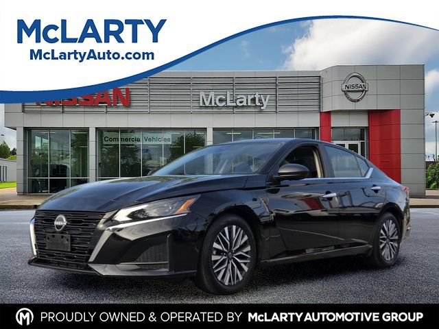 Used 2025 Nissan Altima 2.5 SV