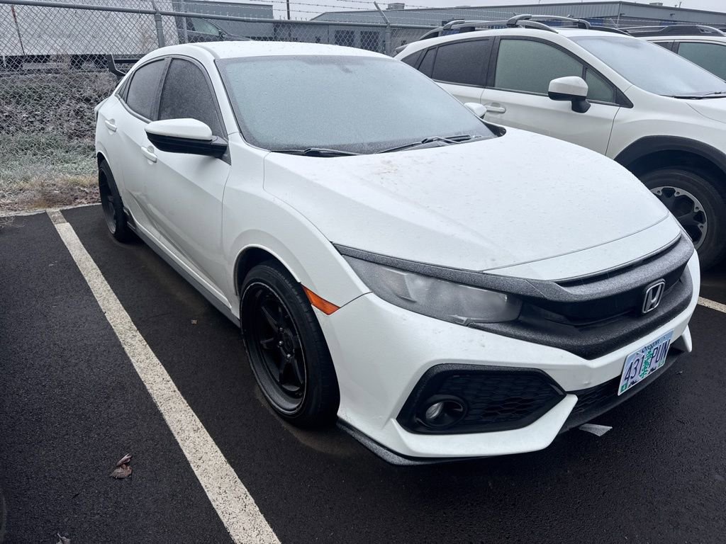 Used 2018 Honda Civic Sport image 4