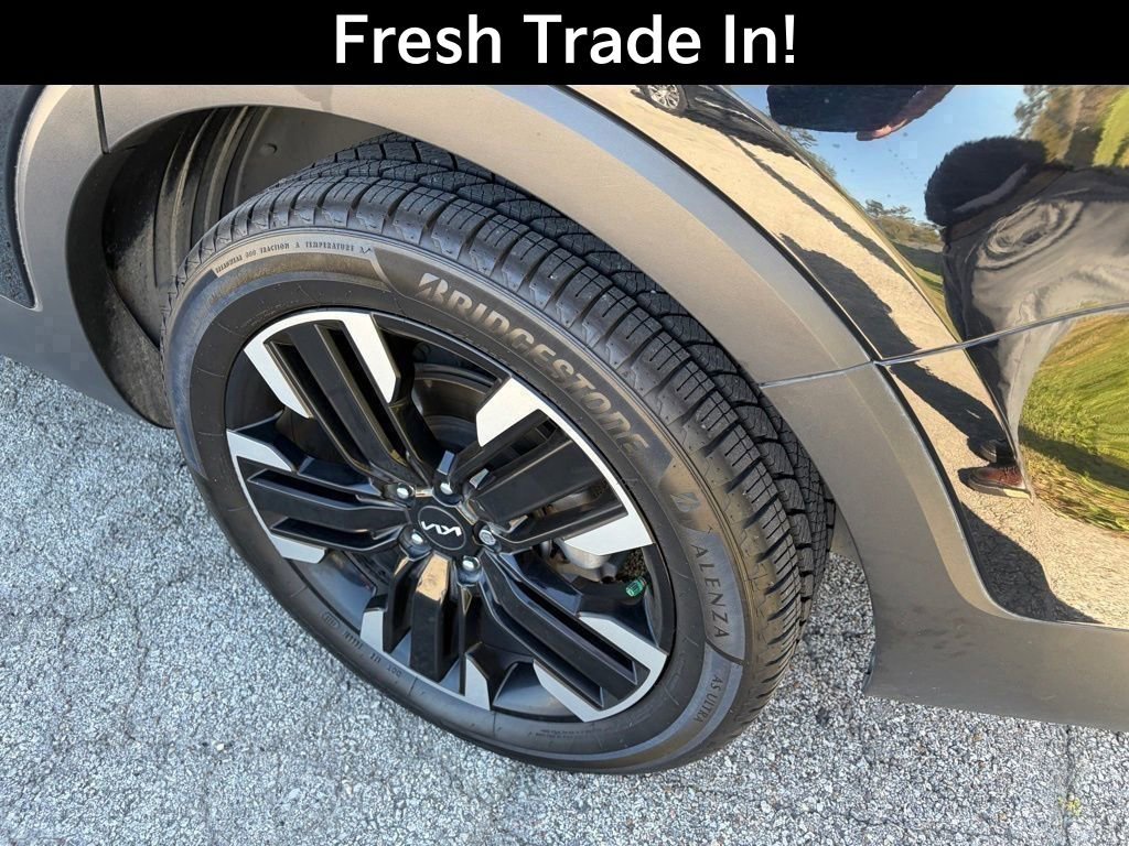 Used 2023 Kia Telluride SX Prestige image 6