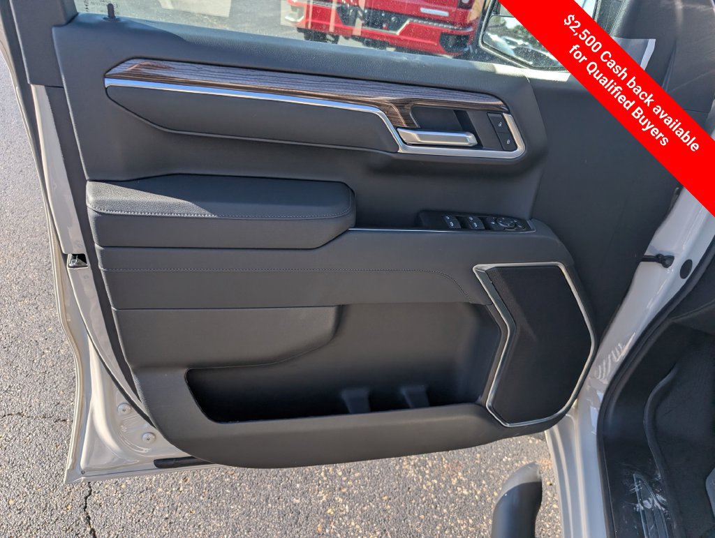 New 2026 Chevrolet Silverado 1500 RST w/ RST Select Package AWD/4WD image 17