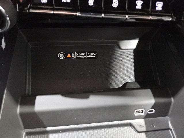 New 2025 Chevrolet Tahoe Premier image 30