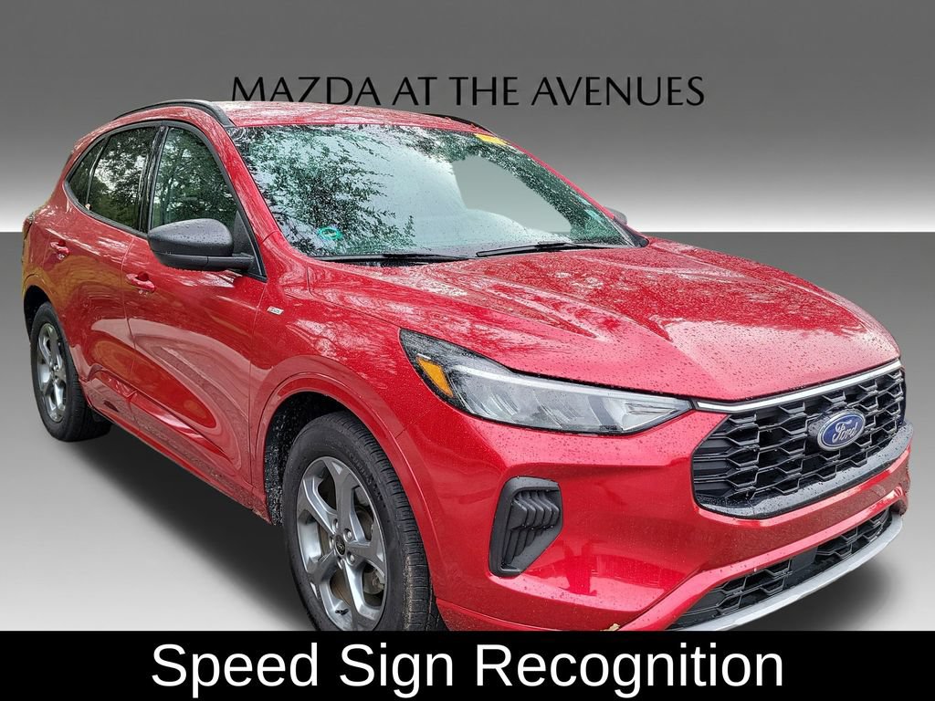 Used 2024 Ford Escape ST-Line w/ Tech Pack #1 FWD image 10