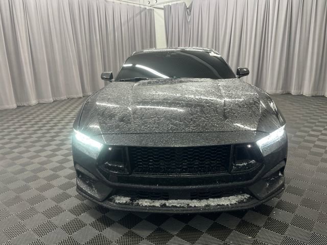 Used 2024 Ford Mustang Premium image 2