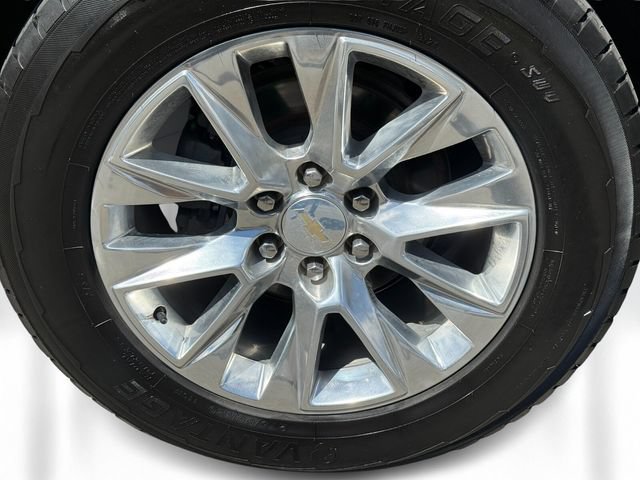 Used 2022 Chevrolet Suburban Premier RWD image 11