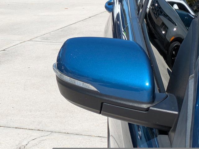 Used 2021 Ford Edge ST image 10