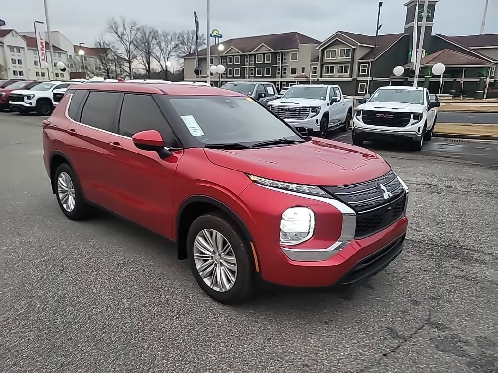 Used 2024 Mitsubishi Outlander ES video 1