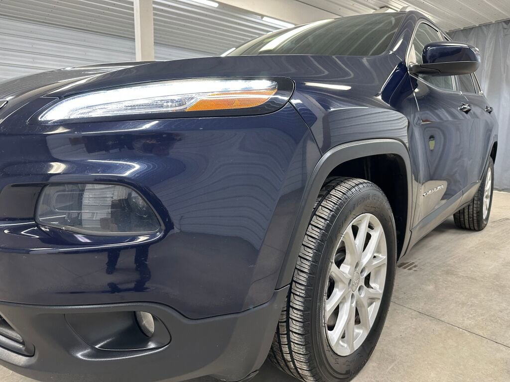 Used 2014 Jeep Cherokee Latitude image 27