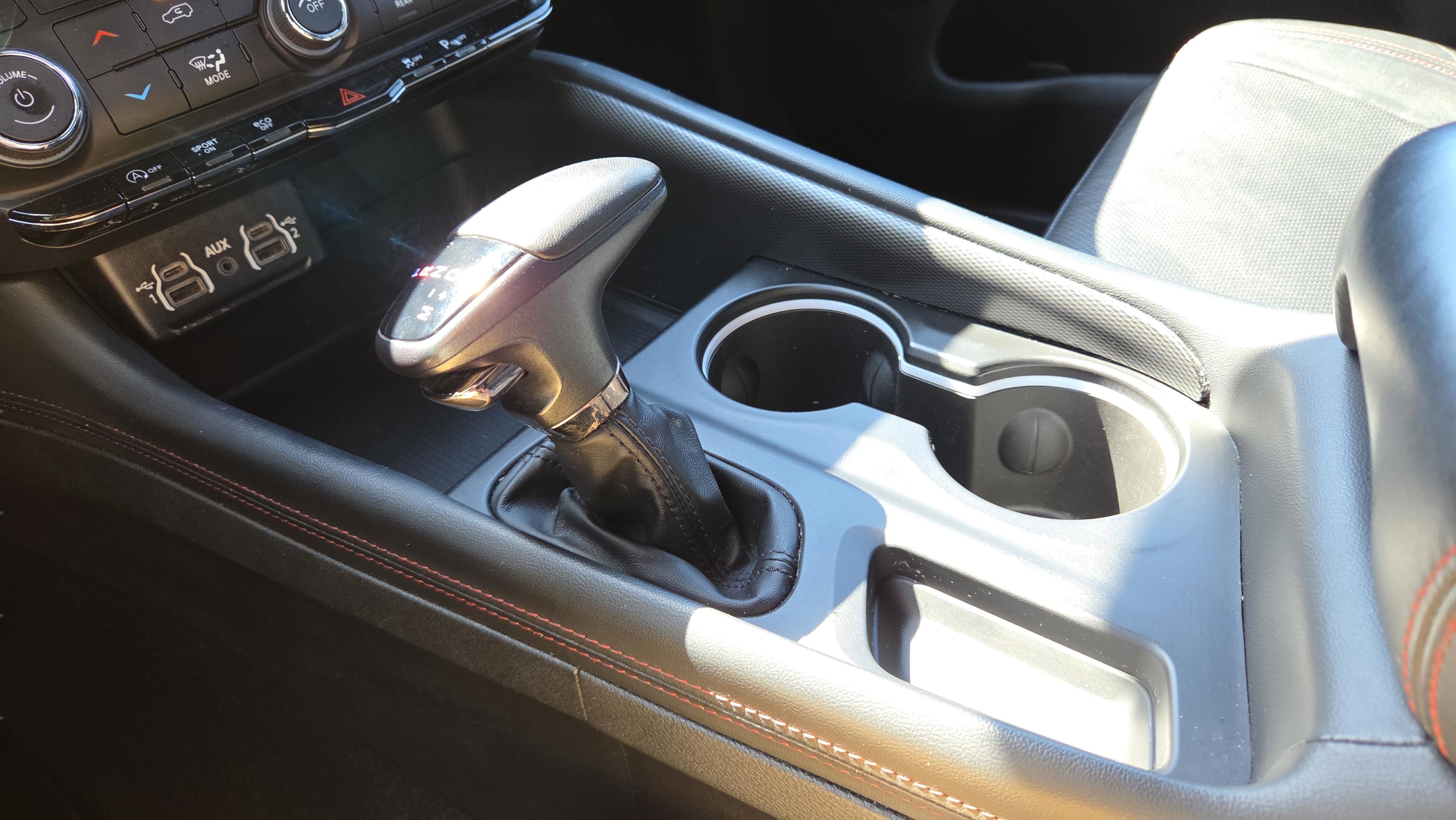 Used 2024 Dodge Durango GT image 28