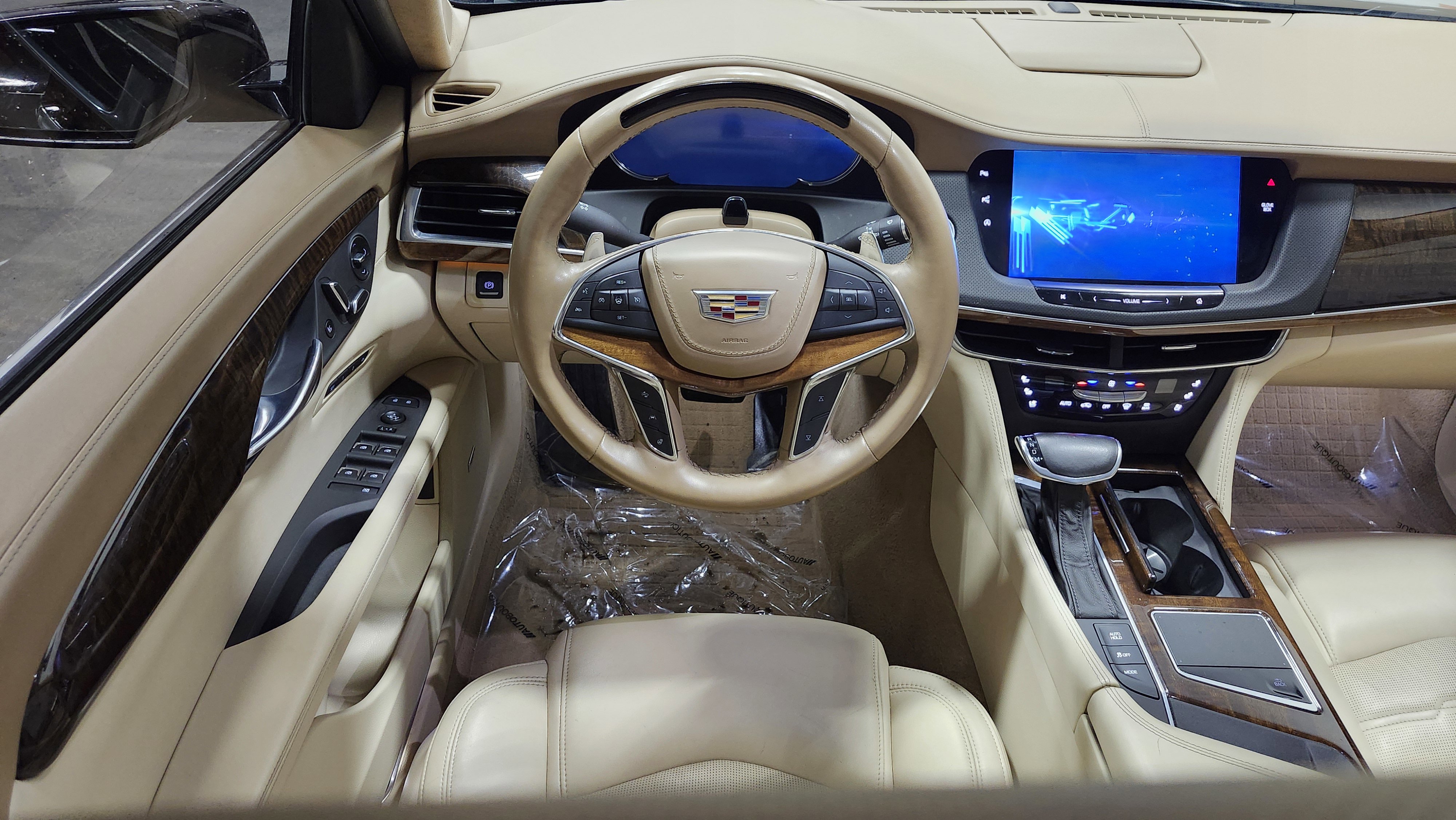 Used 2018 Cadillac CT6 Platinum image 32