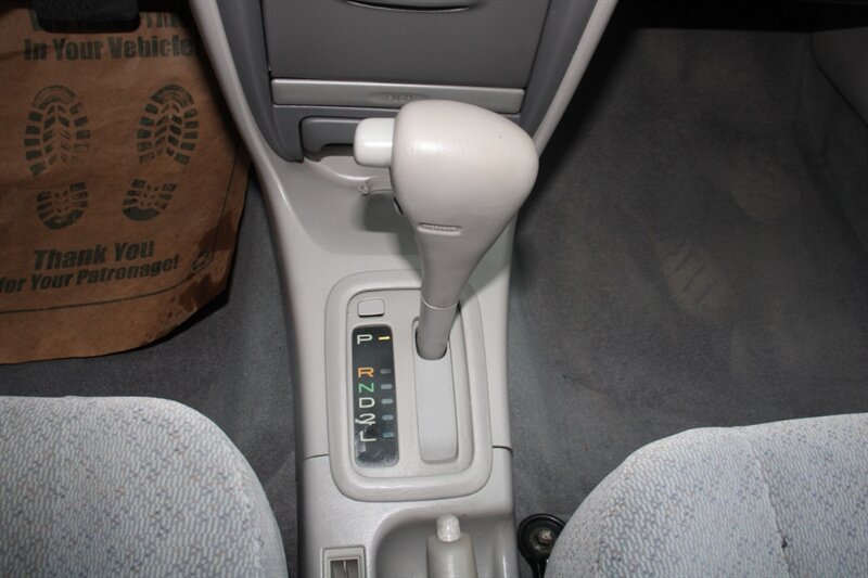 Used 1999 Toyota Corolla CE FWD image 8