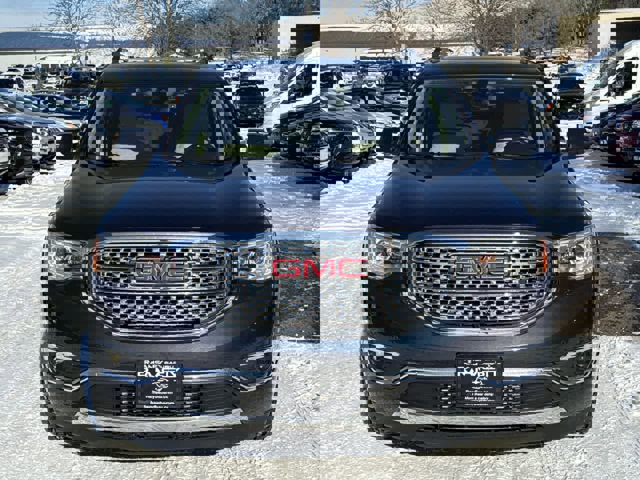 Used 2019 GMC Acadia Denali w/ Technology Package image 9