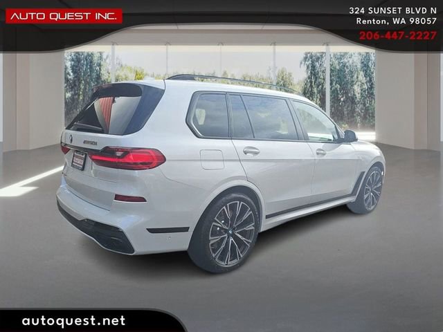 Used 2020 BMW X7 M50i image 5