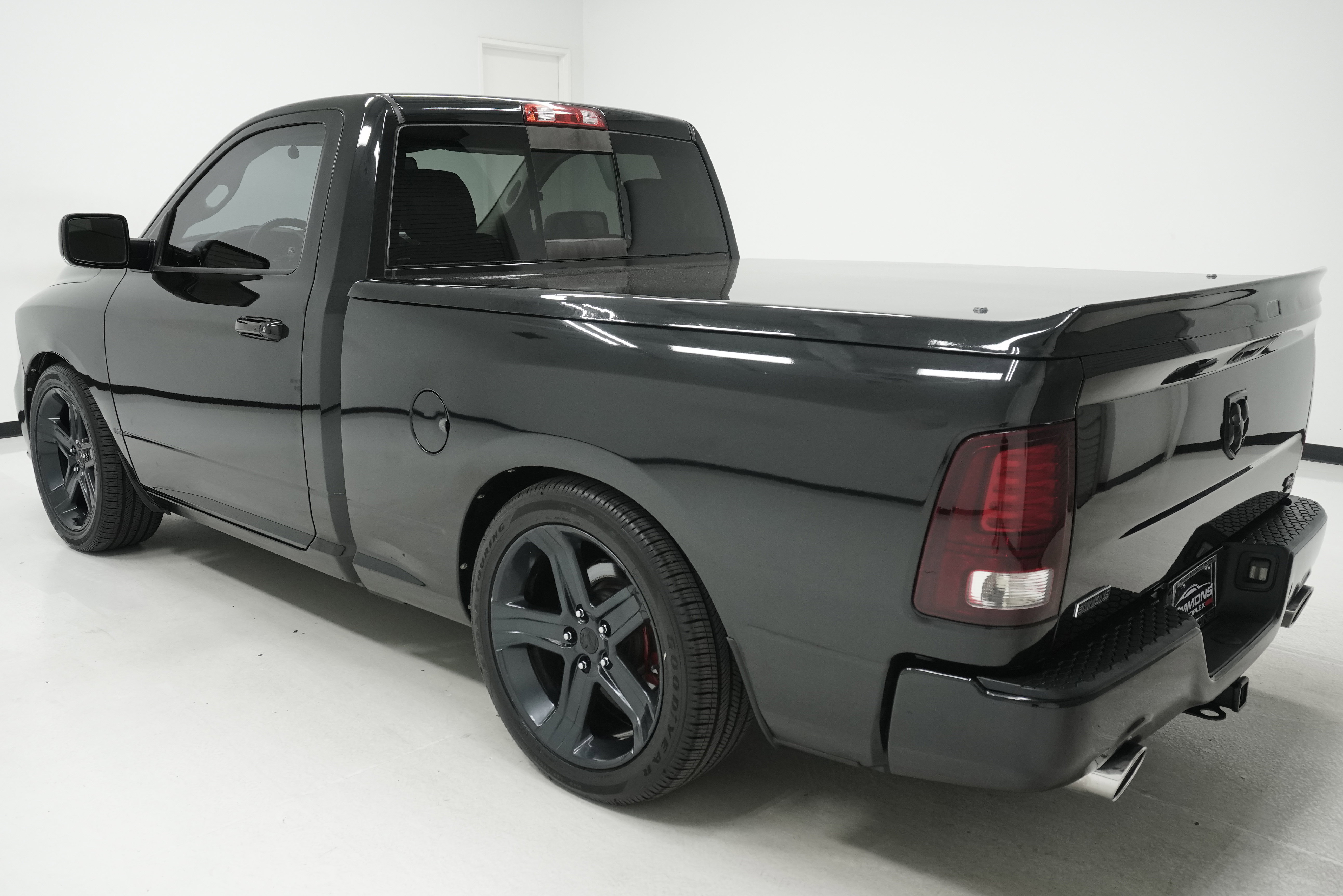 Used 2015 RAM 1500 Sport w/ Convenience Group RWD image 6