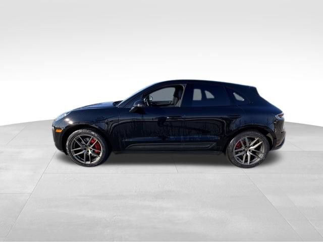 Used 2022 Porsche Macan S image 3