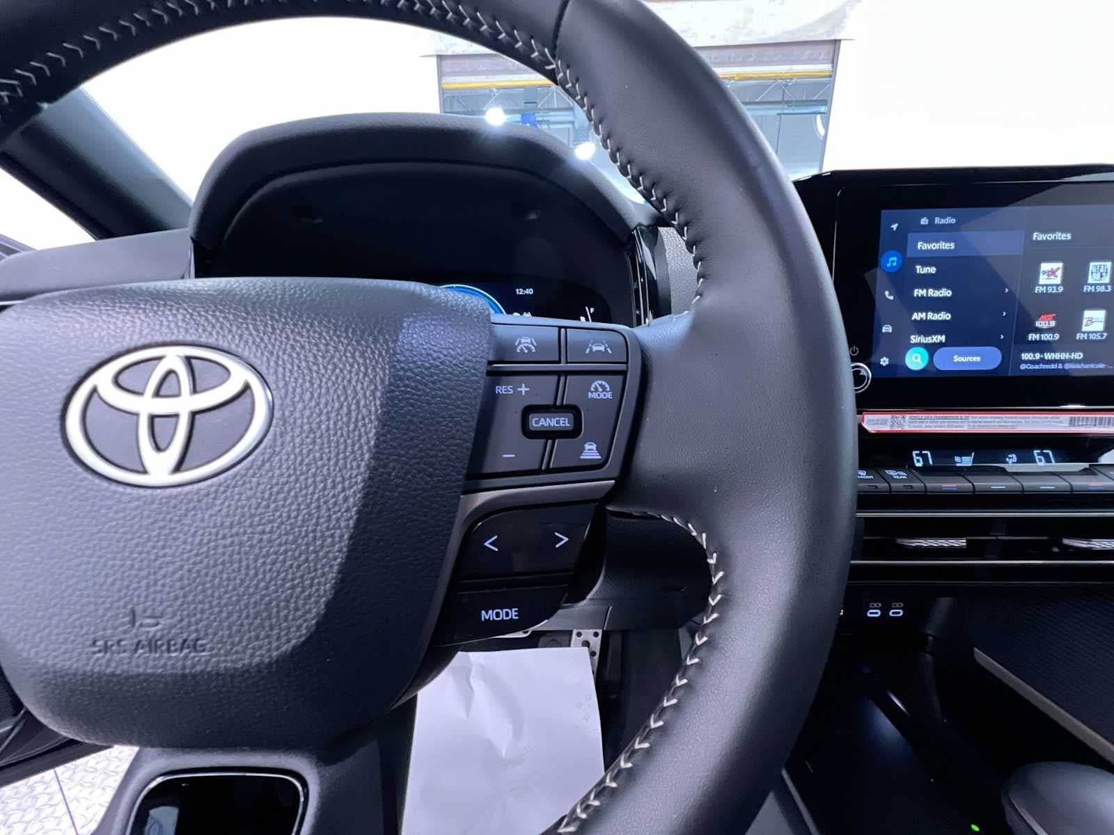 Used 2026 Toyota Camry SE FWD image 21